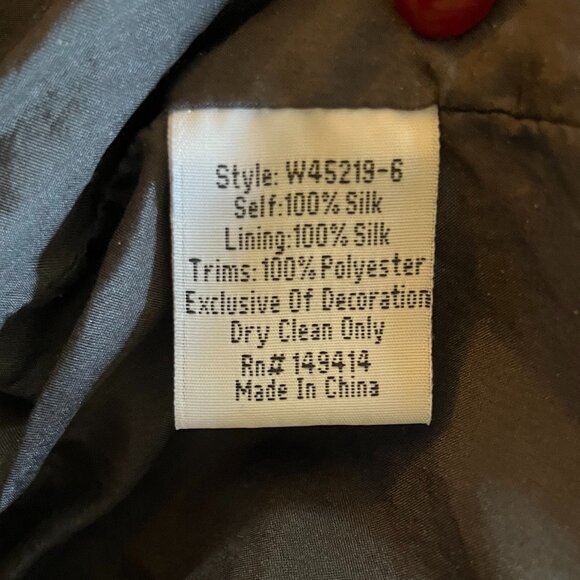 Johnny Was Grey Silk Bomber Jacket with White Floral Embroidery EUC - Picture 13 of 13